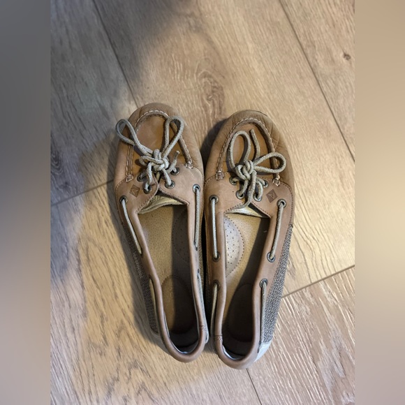 Sperrys!!! - Picture 1 of 1